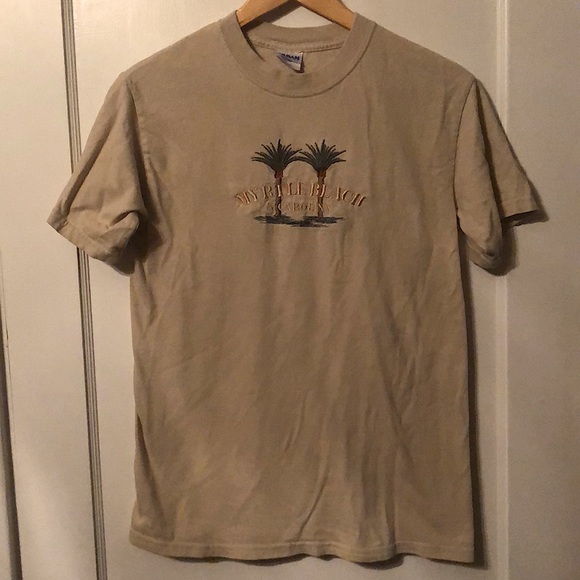 Souvenir tee - Picture 1 of 3